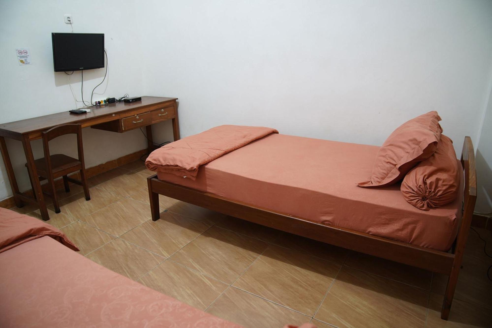 Wisma Grace Ambon Exterior photo